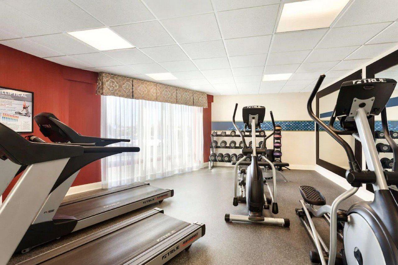 Hampton Inn Watertown Extérieur photo