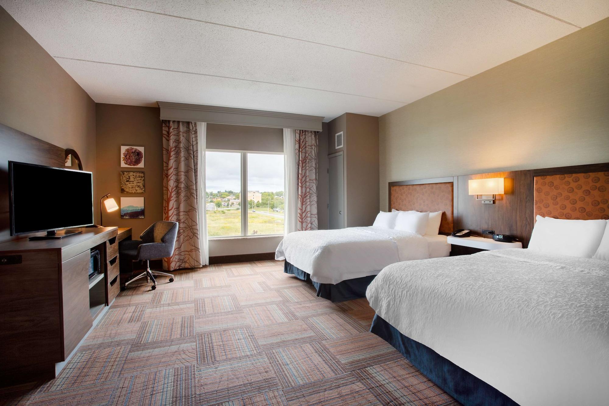 Hampton Inn Watertown Extérieur photo