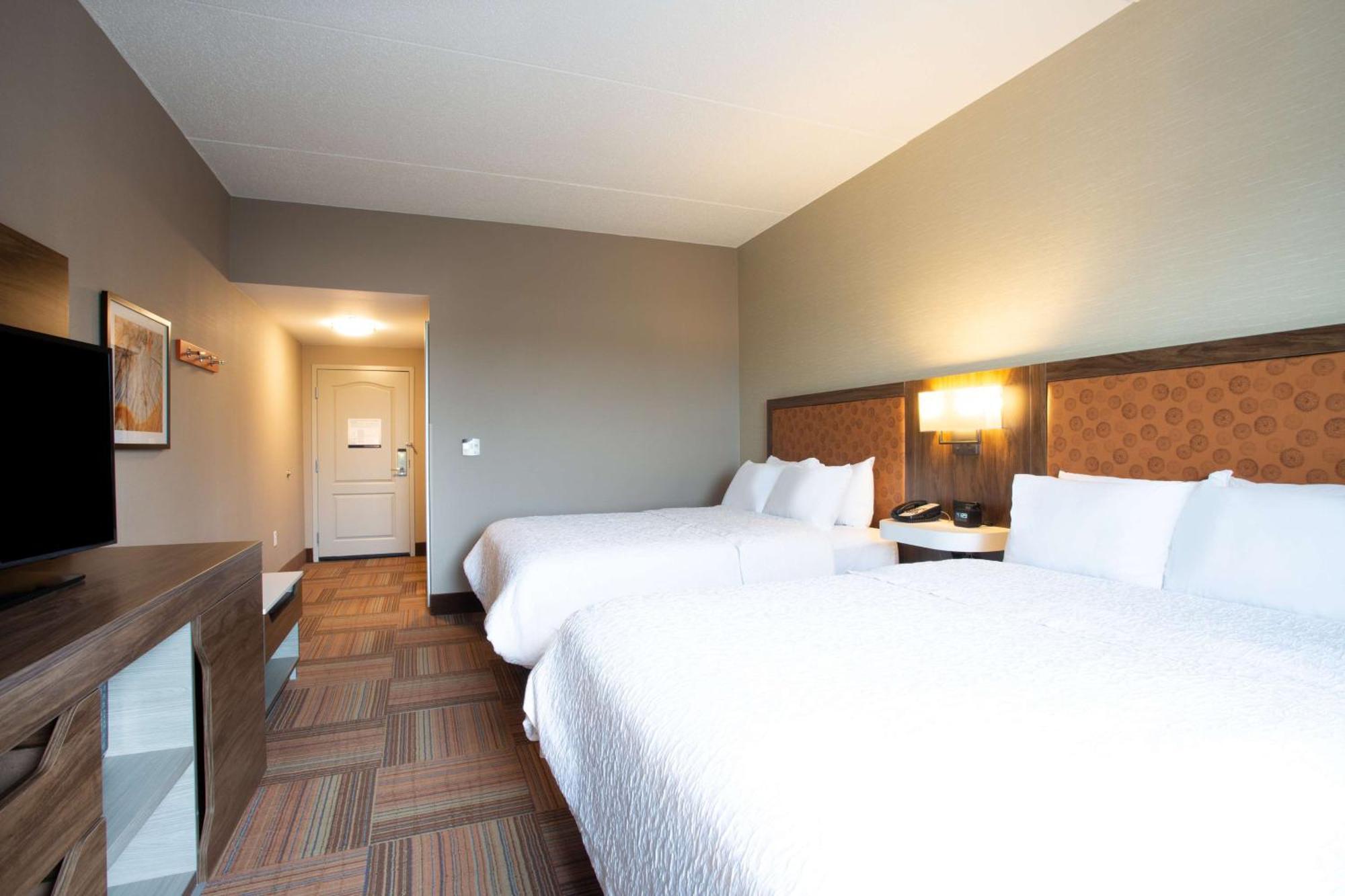 Hampton Inn Watertown Extérieur photo
