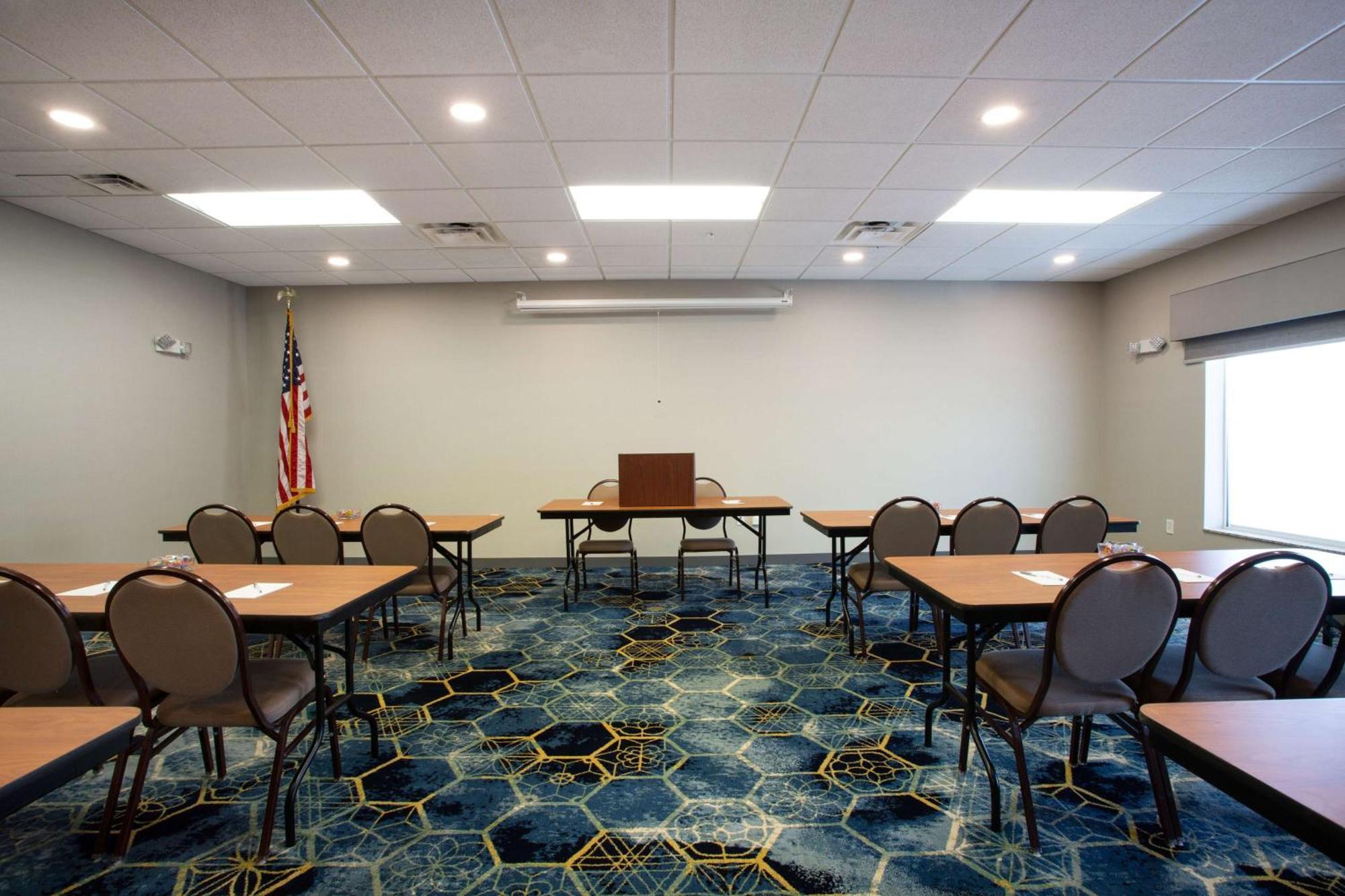 Hampton Inn Watertown Extérieur photo
