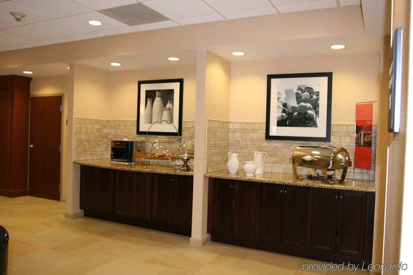 Hampton Inn Watertown Intérieur photo